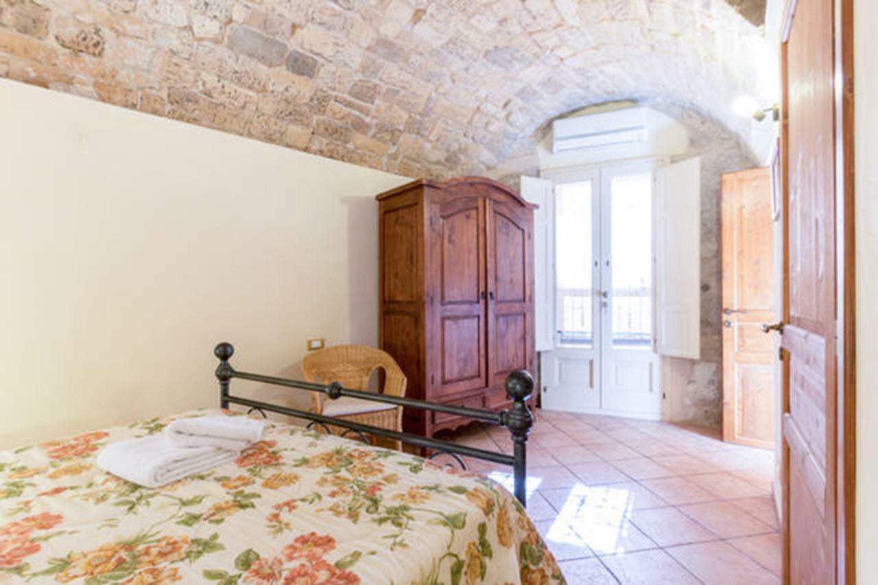 ラグーザ Residenze San Paoloヴィラ エクステリア 写真