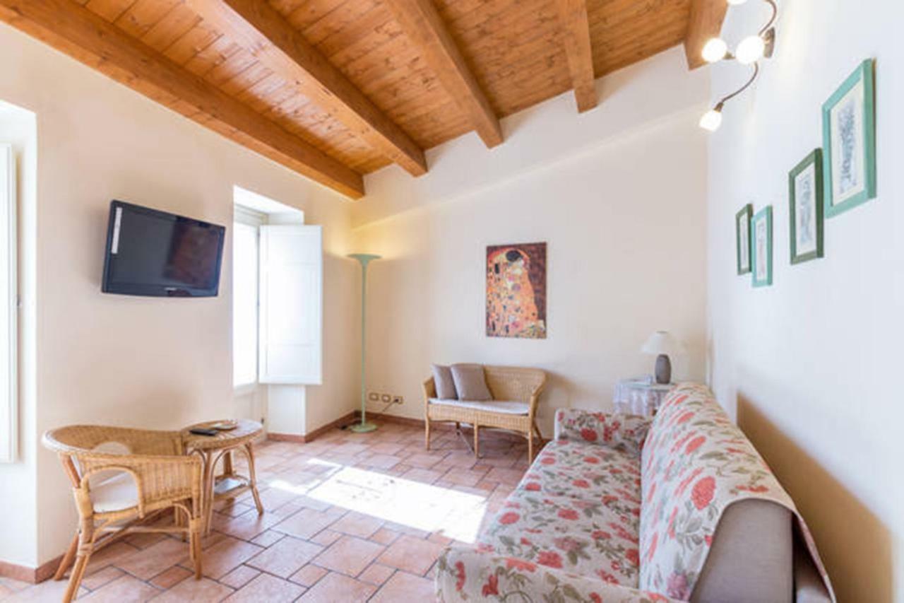 ラグーザ Residenze San Paoloヴィラ エクステリア 写真